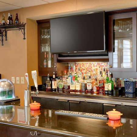 Hilton Garden Inn קלארקסוויל מראה חיצוני תמונה