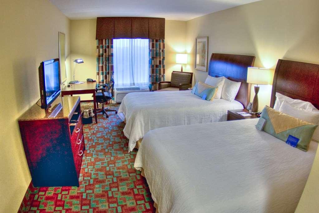 Hilton Garden Inn קלארקסוויל חדר תמונה