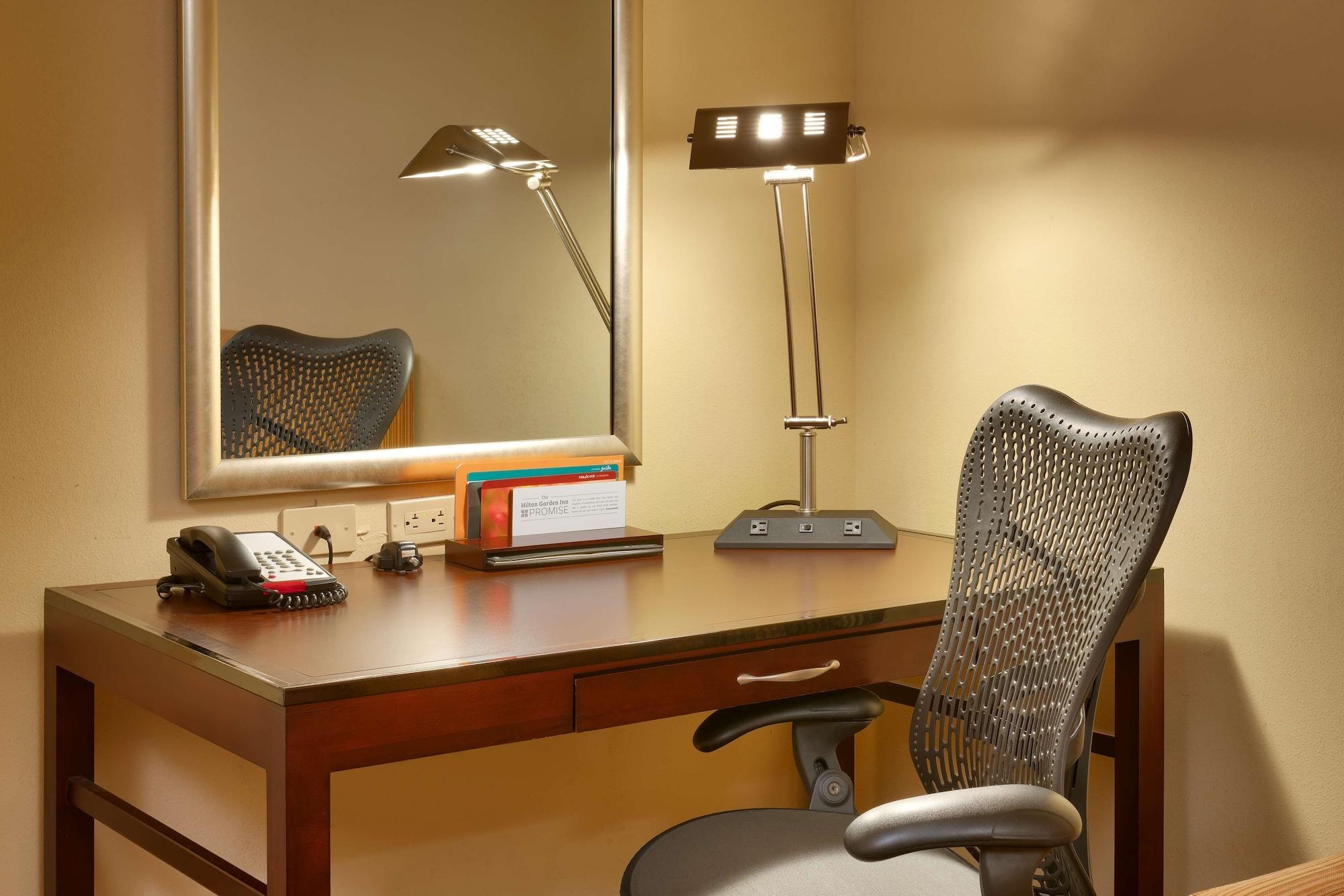 Hilton Garden Inn קלארקסוויל מראה חיצוני תמונה