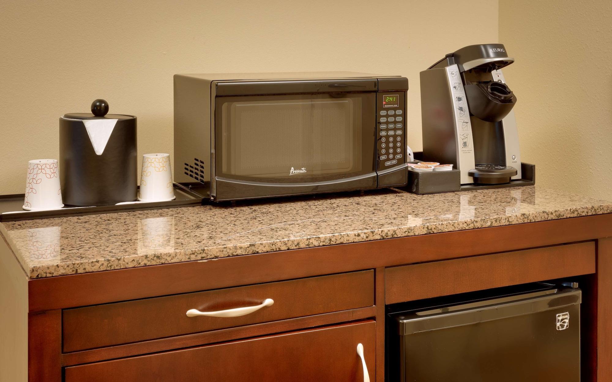 Hilton Garden Inn קלארקסוויל מראה חיצוני תמונה