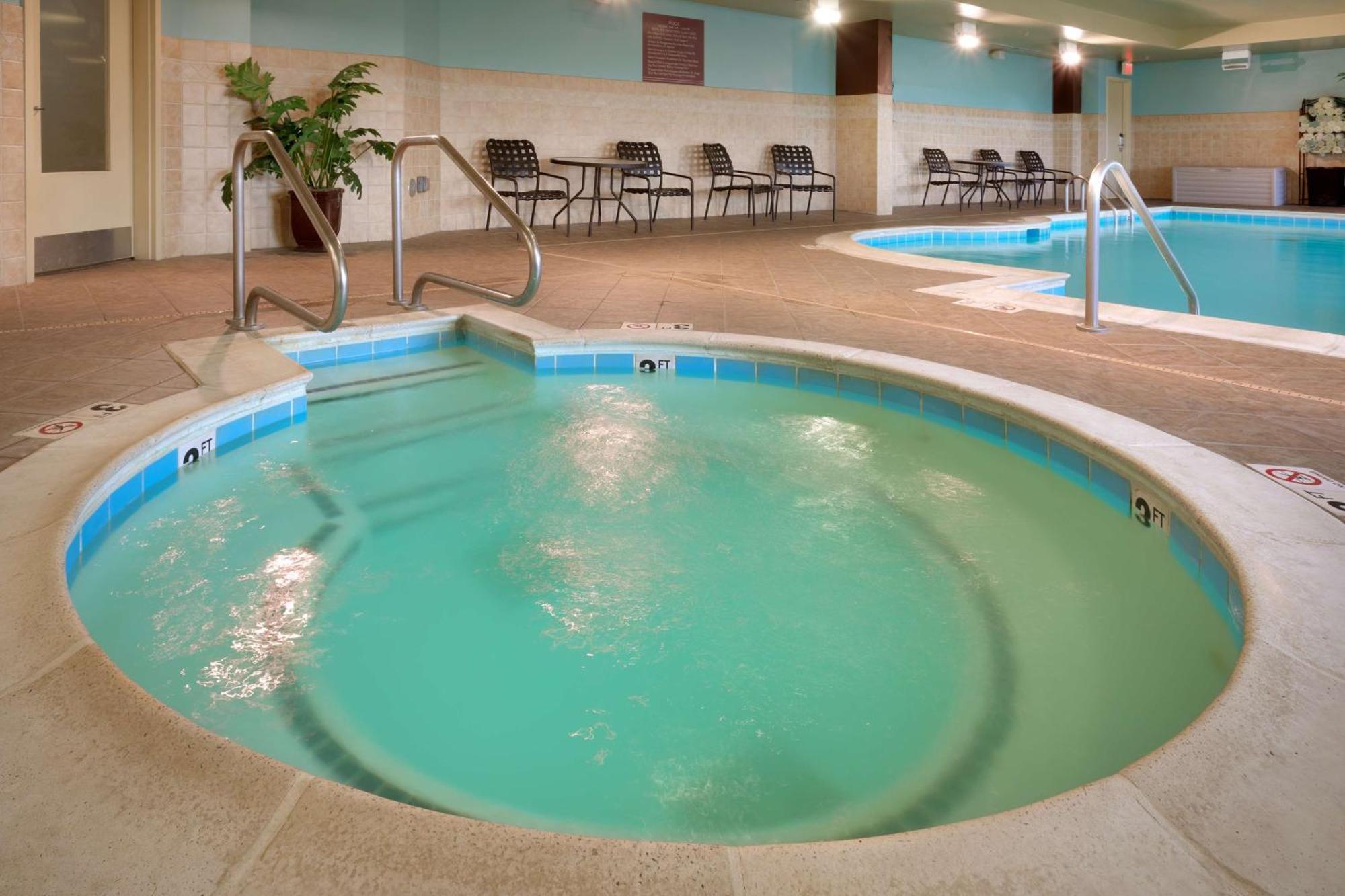 Hilton Garden Inn קלארקסוויל מראה חיצוני תמונה